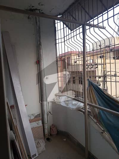 Boundary Wall 4th Floor