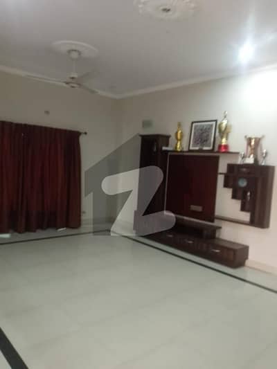 واپڈا ٹاؤن فیز 1 واپڈا ٹاؤن,لاہور میں 3 کمروں کا 10 مرلہ بالائی پورشن 70.0 ہزار میں کرایہ پر دستیاب ہے۔ واپڈا ٹاؤن فیز 1 واپڈا ٹاؤن,لاہور میں 3 کمروں کا 10 مرلہ بالائی پورشن 70.0 ہزار میں کرایہ پر دستیاب ہے۔