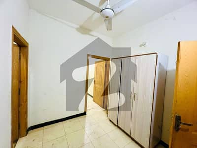 1 BED FLAT FOR RENT F-17 ISLAMABAD ALL FACILITY AVAILABLE CDA PPROVED SECTOR