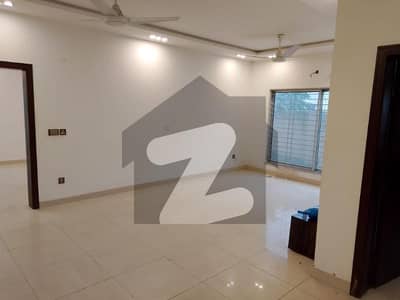 10 Marla Upper Portion For Rent