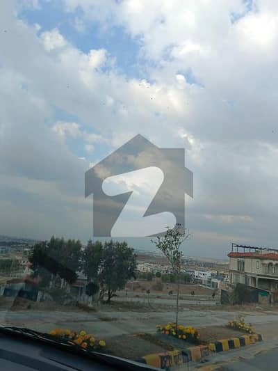 ڈی ایچ اے ڈیفینس فیز 5 ڈی ایچ اے ڈیفینس,اسلام آباد میں 1 کنال رہائشی پلاٹ 3.25 کروڑ میں برائے فروخت۔ ڈی ایچ اے ڈیفینس فیز 5 ڈی ایچ اے ڈیفینس,اسلام آباد میں 1 کنال رہائشی پلاٹ 3.25 کروڑ میں برائے فروخت۔