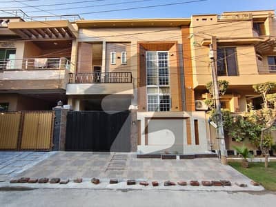 5 Marla Very Beautiful Brand New Ultra Modern House For SALE In Johar Town Phase-2 Super Hot Location A++ Cunstriction 5 Marla Very Beautiful Brand New Ultra Modern House For SALE In Johar Town Phase-2 Super Hot Location A++ Cunstriction