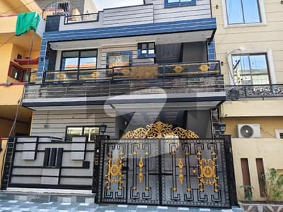 6 Marla Very Beautiful Brand New Modern House For SALE In Johar Town Phase 2 Super Walking Distance To Emporium Mall or Lahore Expo Center