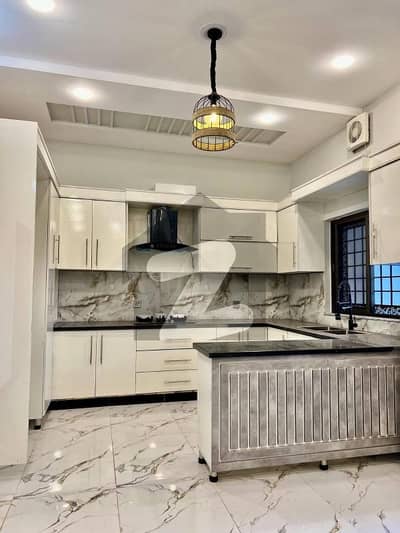 آئی ۔ 11 اسلام آباد میں 3 کمروں کا 4 مرلہ زیریں پورشن 40.0 ہزار میں کرایہ پر دستیاب ہے۔