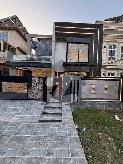 10 Marla House A-Block Spanish Look For Sale In Central Park Housing Scheme Lahore.