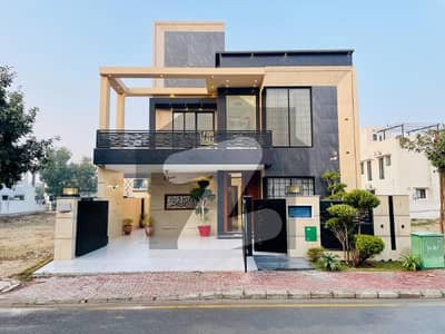 11 Marla House for Sale in Rafi Block Bahria Town Lahore