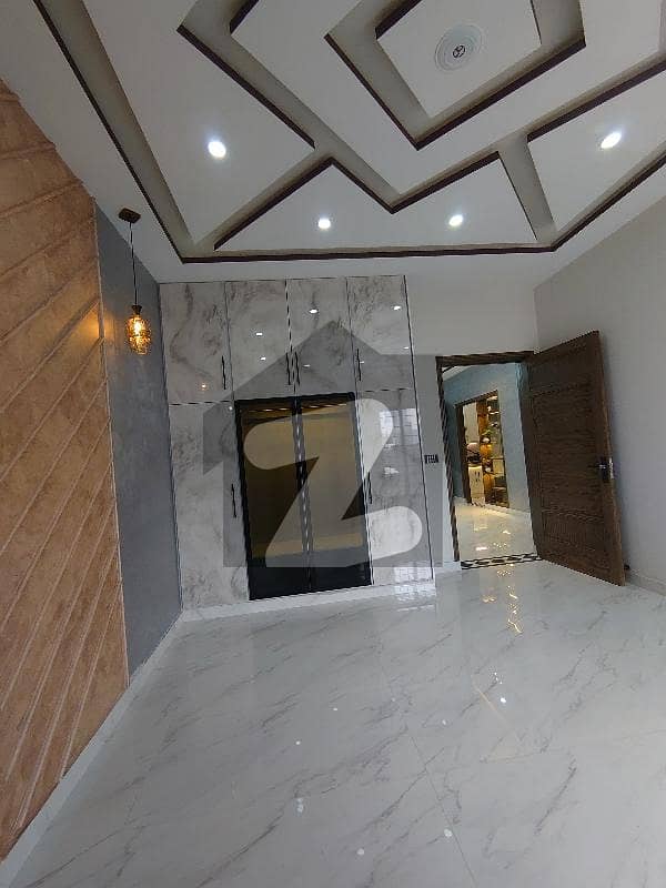Modern Luxury Double-Storey House For Sale Modern Luxury Double-Storey House For Sale