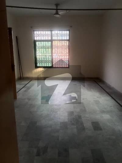 مارگلہ ٹاؤن فیز 1 مارگلہ ٹاؤن,اسلام آباد میں 3 کمروں کا 4 مرلہ زیریں پورشن 60.0 ہزار میں کرایہ پر دستیاب ہے۔