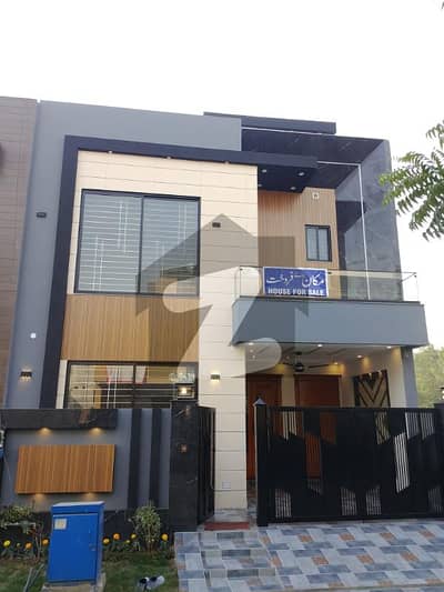 Modern 5 Marla Beautiful House For Sale In Palm City Lahore