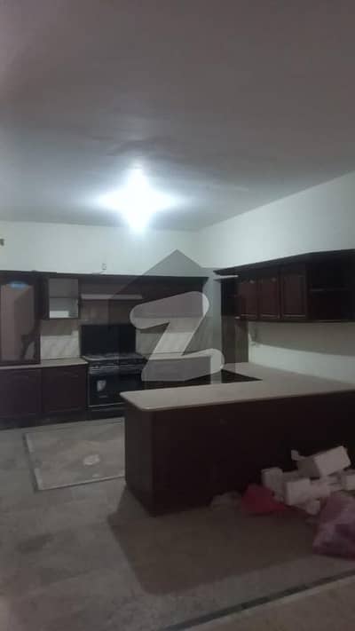Unoccupied Prime Location Flat Of 400 Square Yards Is Available For rent In Jamshed Town Unoccupied Prime Location Flat Of 400 Square Yards Is Available For rent In Jamshed Town