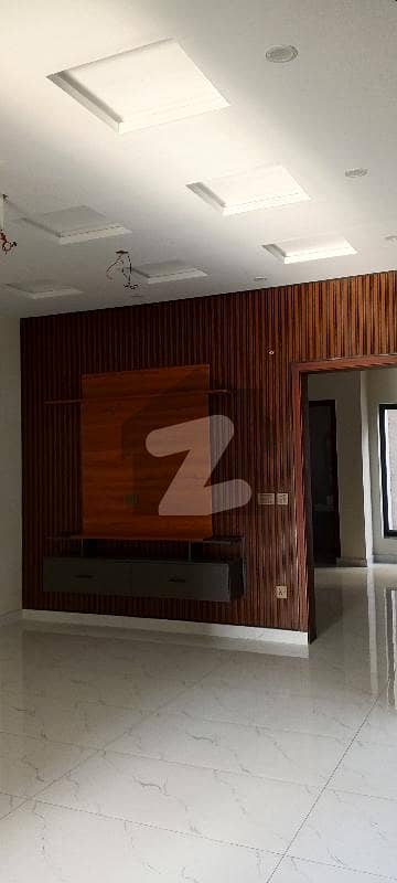 مرغزار آفیسرز کالونی ۔ بلاک ایچ مرغزار آفیسرز کالونی,لاہور میں 3 کمروں کا 4 مرلہ بالائی پورشن 18.0 لاکھ میں برائے فروخت۔