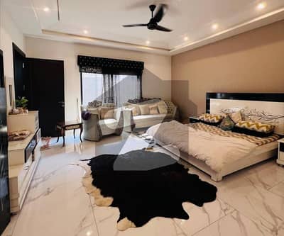 ماڈل ٹاؤن لاہور میں 3 کمروں کا 1 کنال بالائی پورشن 1.85 لاکھ میں کرایہ پر دستیاب ہے۔