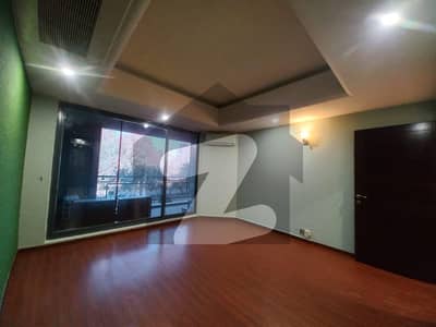 F-10 Silver Oaks 3 Bed Room Specius Appartmnt Available For Sale