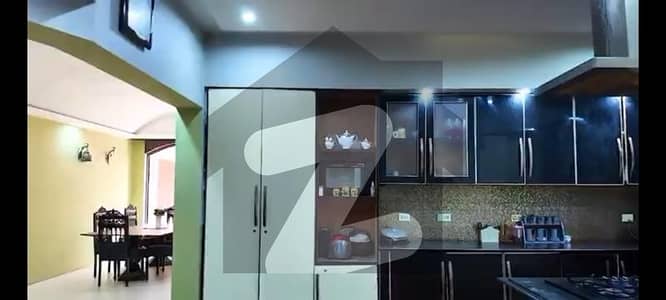 2 KANAL OWNER BUILT HOUSE SMALL BASMENT ( JANDAR OR SHANDAAR )HOUSE AJ KY TIME KA GIFT HOUSE SOLID CONSTRUCTION 1 TIME VISIT ZARUR KARY