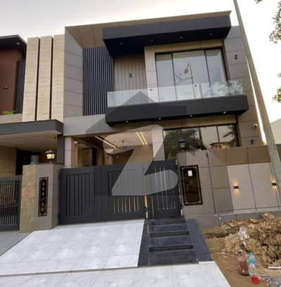 ڈی ایچ اے فیز 6 ڈیفنس (ڈی ایچ اے),لاہور میں 3 کمروں کا 5 مرلہ مکان 90.0 ہزار میں کرایہ پر دستیاب ہے۔