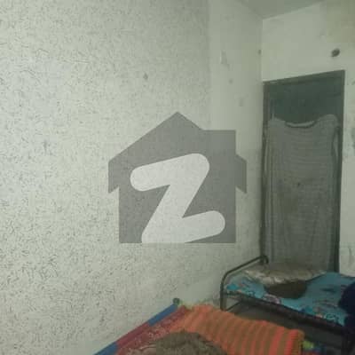 Model Town LINK ROAD 2.5 MARLA DOUBLE STOREY HOUSE BACHLER AND FAMILY FOR RENT