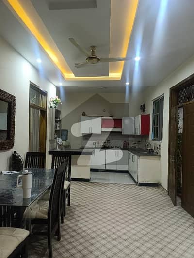 بنی گالہ اسلام آباد میں 2 کمروں کا 8 مرلہ زیریں پورشن 50.0 ہزار میں کرایہ پر دستیاب ہے۔