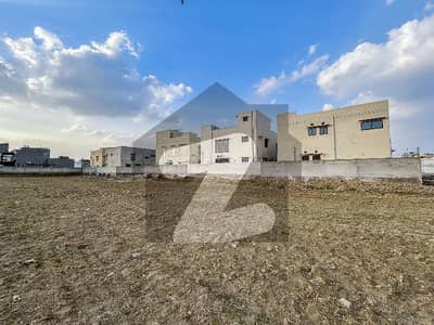 بحریہ ٹاؤن - نرگس ایکسٹیشن بحریہ ٹاؤن سیکٹر سی,بحریہ ٹاؤن,لاہور میں 1 کنال رہائشی پلاٹ 1.65 کروڑ میں برائے فروخت۔