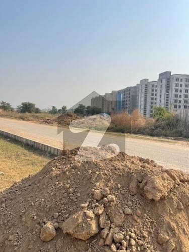 آئی۔12/1 آئی ۔ 12,اسلام آباد میں 8 مرلہ رہائشی پلاٹ 1.65 کروڑ میں برائے فروخت۔