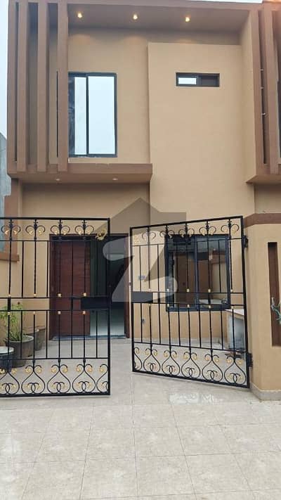 For Sale: Owner-Built 3.5 Marla luxury House | 3 Bed | Prime Location Eden Abad, Pine Avenue Road