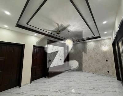 5 Bed House For Rent