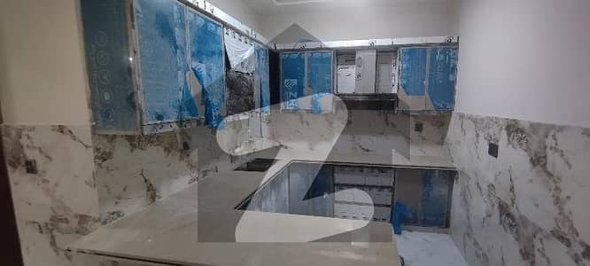 240 YARDS BENGLOW FOR SALE DOUBLE STORY