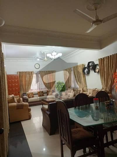 Portion for Rent Gulshan-e-Iqbal Block 10 (Near Taiba Masjid)