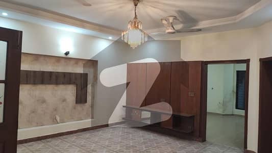 5 MARLA HOUSE FOR RENT IN BAHRIA TOWN LAHORE.