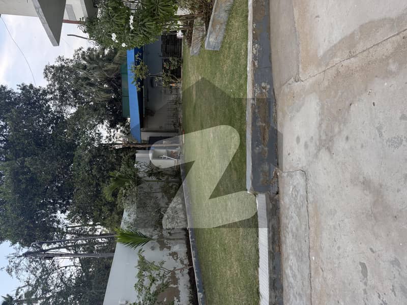 Office for rent 9000 sq/ft Office for rent 9000 sq/ft