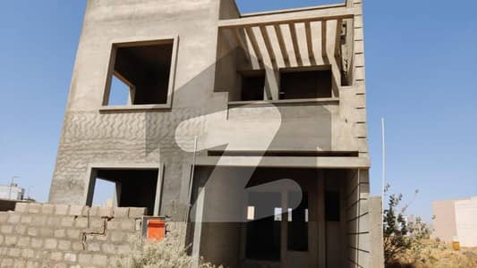 125 Sq Yard Graystrutcure Villa Available For Sale