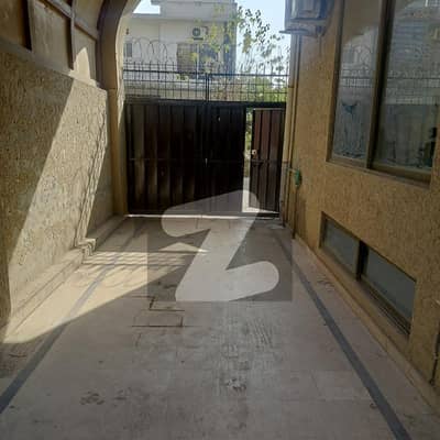 جی ۔ 14/4 جی ۔ 14,اسلام آباد میں 3 کمروں کا 14 مرلہ زیریں پورشن 75.0 ہزار میں کرایہ پر دستیاب ہے۔