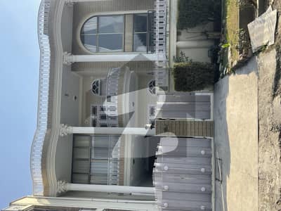 آئی ۔ 8 اسلام آباد میں 1 کمرے کا 4 مرلہ کمرہ 60.0 ہزار میں کرایہ پر دستیاب ہے۔