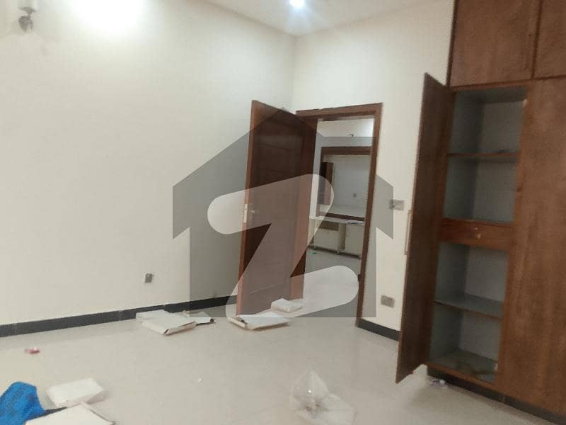 5 MARLA UPPER PORTION FOR RENT 5 MARLA UPPER PORTION FOR RENT