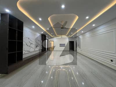 ڈی ایچ اے ڈیفینس فیز 2 ڈی ایچ اے ڈیفینس,اسلام آباد میں 9 کمروں کا 1 کنال مکان 7.0 لاکھ میں کرایہ پر دستیاب ہے۔ ڈی ایچ اے ڈیفینس فیز 2 ڈی ایچ اے ڈیفینس,اسلام آباد میں 9 کمروں کا 1 کنال مکان 7.0 لاکھ میں کرایہ پر دستیاب ہے۔