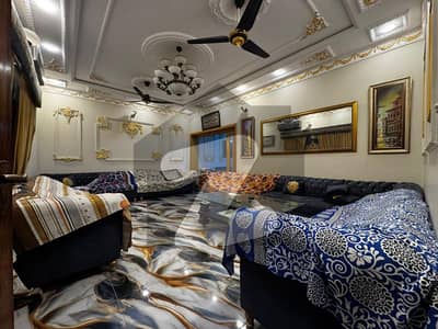 پی سی ایس آئی آر ہاؤسنگ سکیم فیز 2 پی سی ایس آئی آر ہاؤسنگ سکیم,لاہور میں 3 کمروں کا 1 کنال بالائی پورشن 1.05 لاکھ میں کرایہ پر دستیاب ہے۔ پی سی ایس آئی آر ہاؤسنگ سکیم فیز 2 پی سی ایس آئی آر ہاؤسنگ سکیم,لاہور میں 3 کمروں کا 1 کنال بالائی پورشن 1.05 لاکھ میں کرایہ پر دستیاب ہے۔