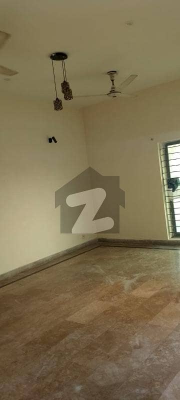 5 Marla Hosue Available For Rent in DHA Rahbar Lahore.