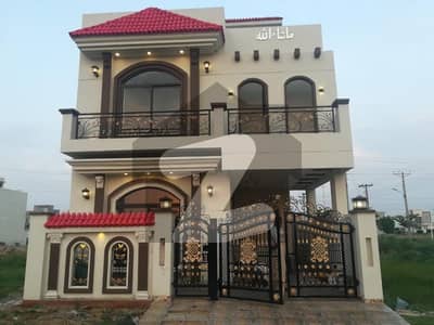5 Marla House Available For Sale In DHA 11 Rahber