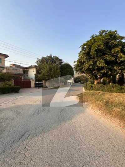 618 Sq Yd Residential Plot for Sale in Chaklala Scheme 3