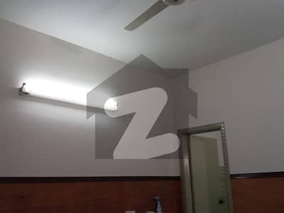 جی ۔ 11/3 جی ۔ 11,اسلام آباد میں 3 کمروں کا 5 مرلہ فلیٹ 2.35 کروڑ میں برائے فروخت۔