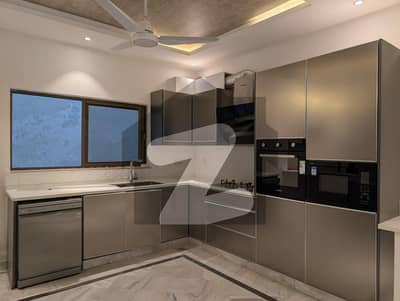 ایف ۔ 10 اسلام آباد میں 5 کمروں کا 1 کنال مکان 7.0 لاکھ میں کرایہ پر دستیاب ہے۔