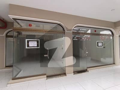 ٹاپ سٹی 1 اسلام آباد میں 3 مرلہ دکان 1.25 لاکھ میں کرایہ پر دستیاب ہے۔