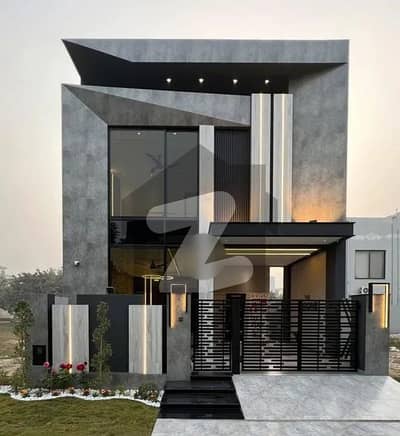 5Mrla Full House Ultra Modern Design available for Rent