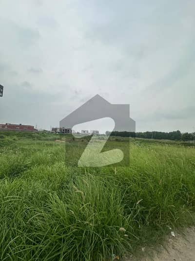 1 kanal Prime location Residentail Plot is Available for sale in DHA Phase 8 Block T Lahore cantt