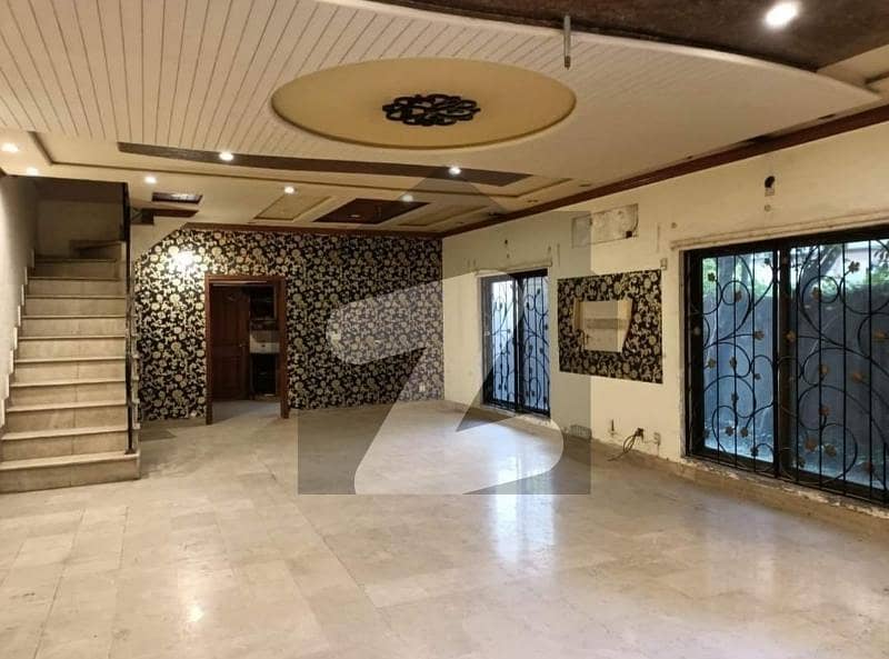 2 KANAL HOUSE IS AVAILABLE FOR RENT IN GULBERG 2 KANAL HOUSE IS AVAILABLE FOR RENT IN GULBERG