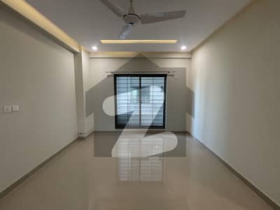 10 Marla 3 Bedroom Brand New Apartment For Sale  In Askari 11 Lahore