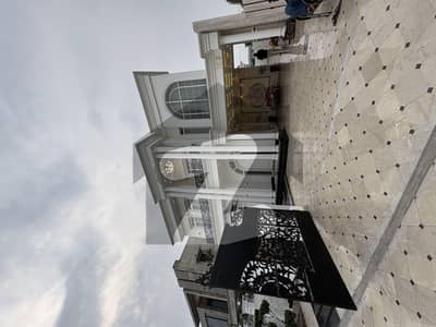 1 KANAL HOUSE FOR SALE