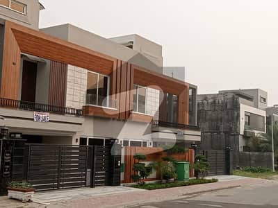 Brand New 10 Marla House for Sale Talha Block, Bahria Town Lahore Brand New 10 Marla House for Sale Talha Block, Bahria Town Lahore