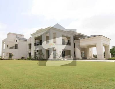 Ideal 4 Kanal Farm House for Family & Events (For Rent)