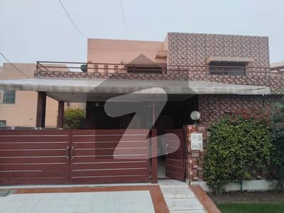 10 Marla 4 Bedroom Old used House is Available for Sale in DHA phase 8 Air avenue Block N Lahore cantt