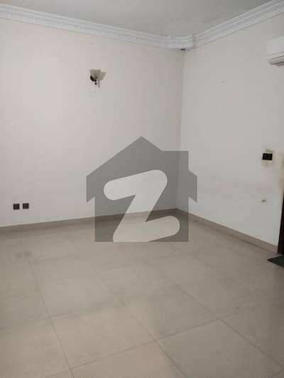 Portion For Rent 3 Bed Lounge *Code(15763)*